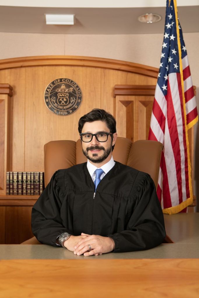 This image has an empty alt attribute; its file name is juan-g-villasenor.jpg